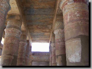 l'Akh Menou, la <<salle des ftes>>rige par Thoutmosis III pour les clbrations de la fte du heb-sed.